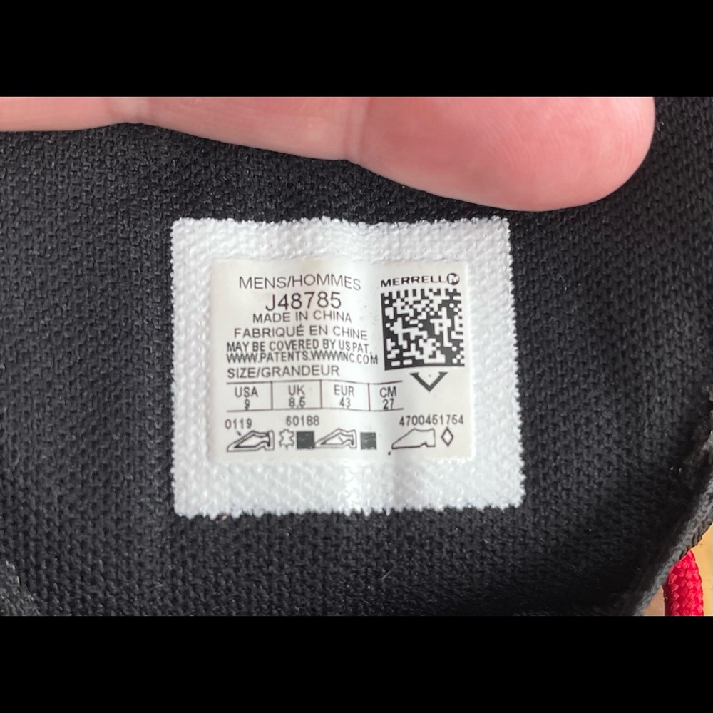 Size 9 - Picture 3 of 4
